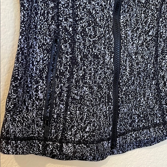 Lululemon athletic jacket - Picture 3 of 4